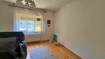 Na predaj 3-izbový rodinný dom v obci Trávnik - 15