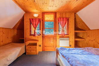 Na predaj čarovná chata uprostred lesa – Liptovský Ján - 15