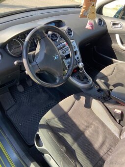 Predám Peugeot 308/110kW 1,6 benzín - 15