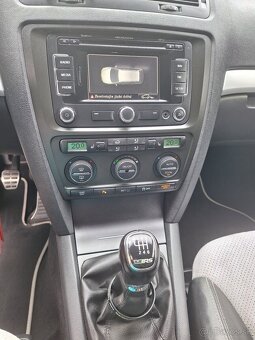 Škoda octavia 2 rs combi - 15