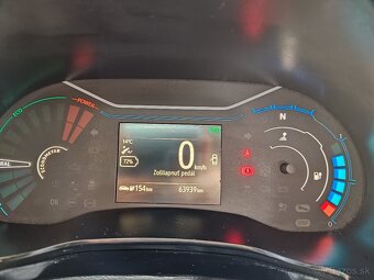 Dacia Spring Comfort Plus - 15