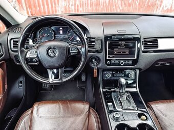 Volkswagen Touareg II 3.0 V6 TDI BlueMotion - 15
