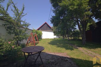 PREDÁME KRÁSNY VIDIECKY DOM PO REKONŠTRUKCII, HLBOKÉ, SENICA - 15