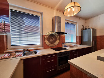 PREDAJ rodinný dom s tenisovým kurtom Levél - 15