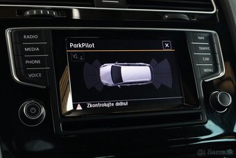 Volkswagen Golf Variant 2.0 TDI R-Line Comfortline 4MOTION - 15