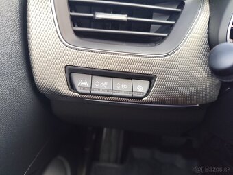 Renault Arkana 1.3 TCe 140 mHEV Intens EDC automat 7st - 15