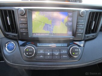 TOYOTA RAV4 2.5Hybrid 145 kW Executive e-CVT 2016 - 15