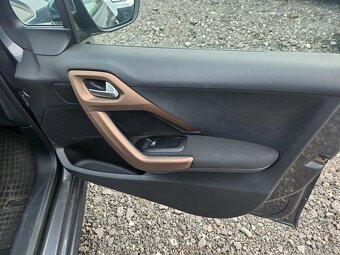 Peugeot 208 1.2 VTi URBAN Soul, Slovenské auto - 15