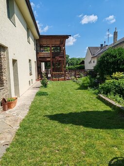 Rakúsko-Kittsee, Dom s troma bytovými jednotkami - 15