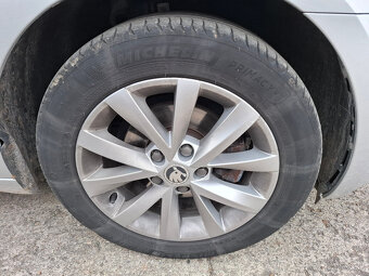 ŠKODA OCTAVIA COMBI 1.6 TDi AUTOMAT 2018 - 15