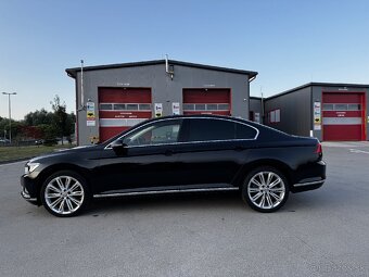 Volkswagen Passat B8 Highline Sedan 2018 2.0 TDI DSG7 - 15