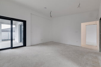 Nový rodinný dom blízko Bratislavy, kvalitné materiály - 15