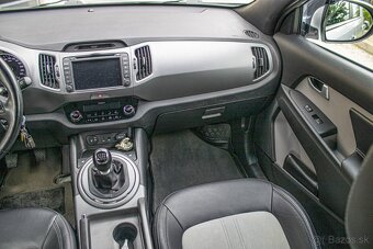 Kia Sportage 1.7 CRDi 2WD Platinum sivá - 15
