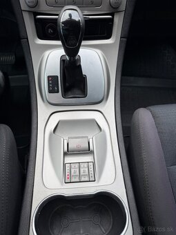 FORD SMAX 2.0 TDCI / AUTOMAT / PLNÁ VÝBAVA / PRVÝ MAJITEĽ - 15