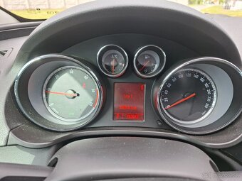 Opel Insignia ST  2.0 CDTI 4x4 AUTOMAT - 15