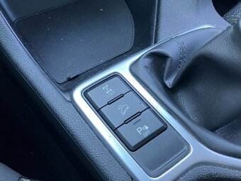 Kia Sportage 1.6 CRDi 136k Extra 4WD M6 - 15