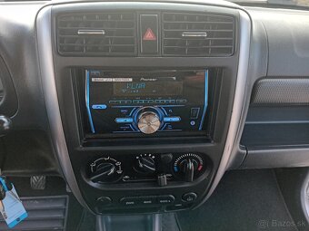 Suzuki Jimny 1.3 JLX AC 10/2014  SK ŠPZ - 15