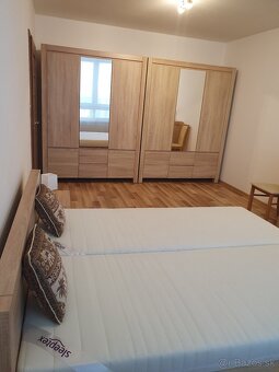 Ubytovanie v apartmáne za super cenu v centre Popradu - 15