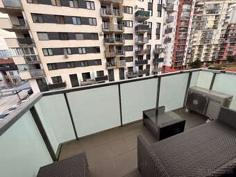 NADŠTANDARDNÝ 2 IZBOVÝ BYT V TOP LOKALITE PRI CENTRÁLI - 15