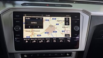 Volkswagen Passat Variant 2.0 TDI 140kW Highline DSG 2019 - 15
