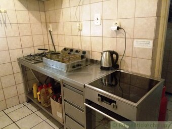 Veľká rekreačná chata a  pri lyžiarskom stredisku Bezovec - 15