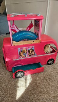 Barbie karavan - 15