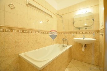 PREDAJ, 1-izbový byt, Poprad - Západ, Ul. Komenského,  40,94 - 15