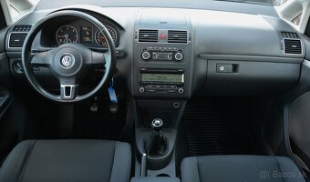 Volkswagen Touran 1.60 TDi 7 Miest - 15