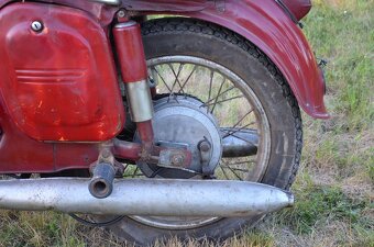 jawa 250 353 otvorene sanie s platným TP - 15