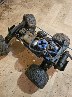 Predam autíčko so spalovacím motorom Traxxas nitro stampede - 15