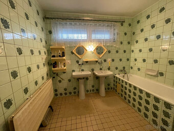 Krásny rodinný dom v krásnej lokalite Šaľa- ulica Jánošíkova - 15