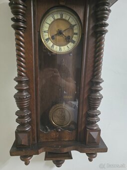 Nástenné drevene hodiny s melódiou 3 kusi - 15