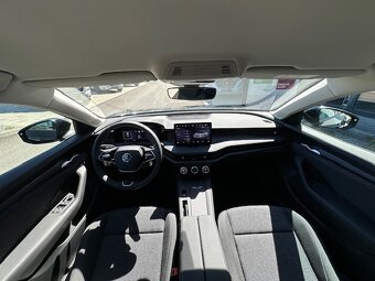 Škoda Superb IV 1.5 TSI 110kW Essence DSG mild hybrid - 15