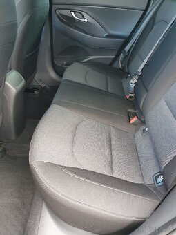Hyundai I30 1.5 DPI benzin - 15