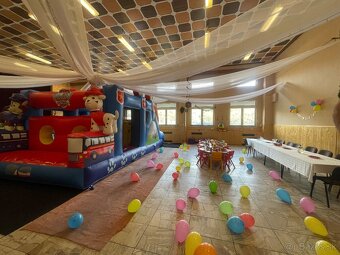 Predam nafukovacie atrakcie hrady - 15