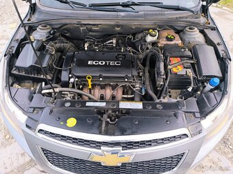 Chevrolet Cruze - 15