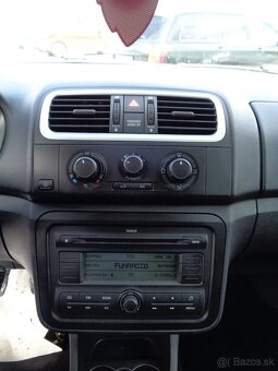 Škoda Roomster 1.6 16V Comfort - 15