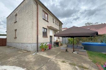 Veľký RD v obci Častkov na predaj - 15