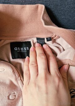 Guess 2x koralovoruzova semisova teplakova suprava - 15