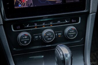 Volkswagen Golf e - 15