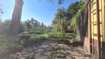 Príjemný Všestranný Rodinný Dom v Centre Zvolena - 15