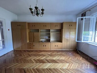 PERKUPA- 5 izbový poschodový dom v pôvodnom stave - 15