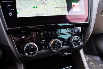Škoda Octavia 3 Facelift Combi 2.0 TDI LK DSG - 15