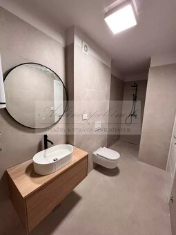 Predaj luxusného apartmánu (S6) priamo na pláži s parkovacím - 15