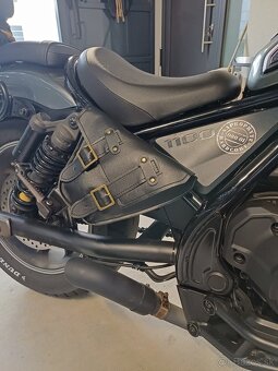 Honda rebel 1100 - 15