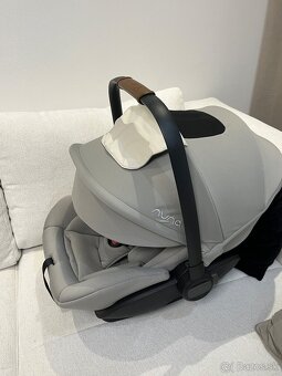 Polohovatelne vajicko nuna arra next s bazou isofix - 15