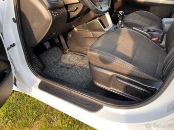 Kia Ceed SW 1.4 CVVT Silver - 15