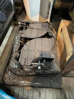 Rok výroby 2024, ohraňovací lis SX 30220 - 15