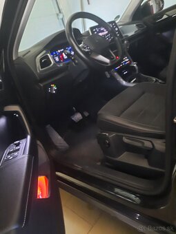 Predám Volkswagen T-Roc 2.0 DTT, DSG A7 - 15