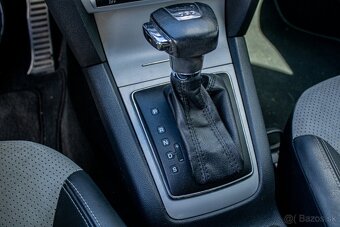 Škoda Octavia Combi 2.0 TDI CR RS DSG - 15